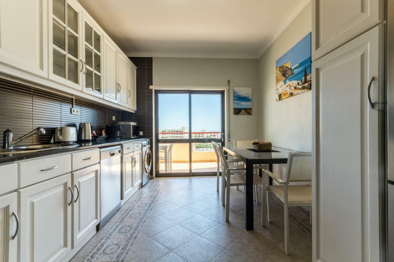 The Hoffy Beach Apartment Lagos Exterior photo