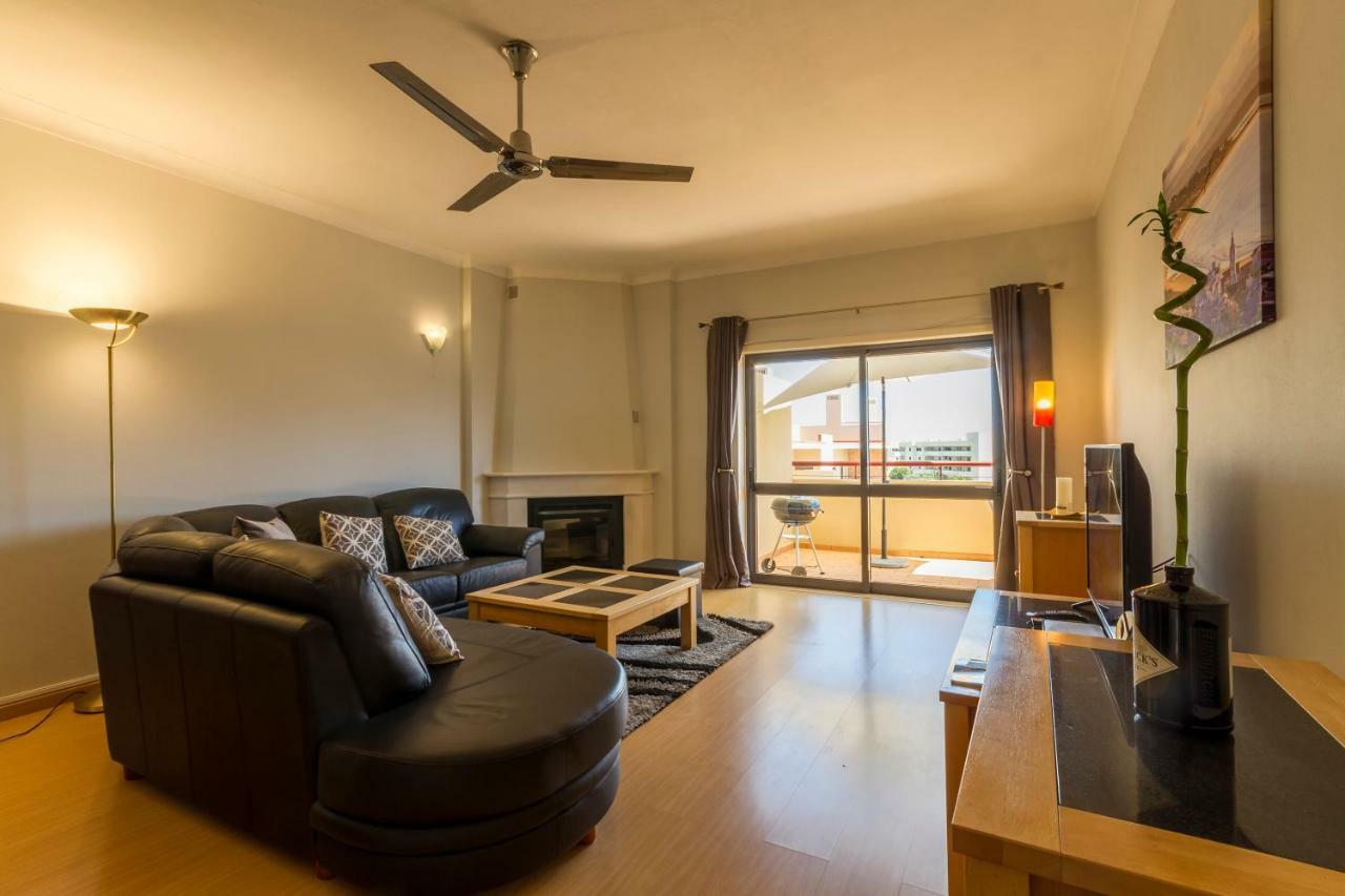 The Hoffy Beach Apartment Lagos Exterior photo